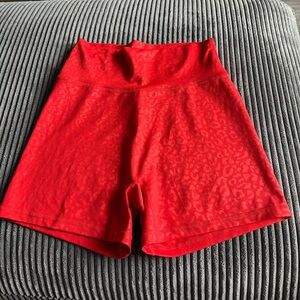 Buffbunny Rebel Short 4” inseam L